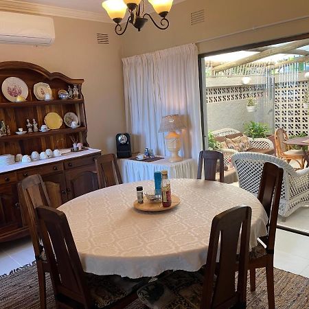 Eden Rose Manor B&B لا ميرسي المظهر الخارجي الصورة