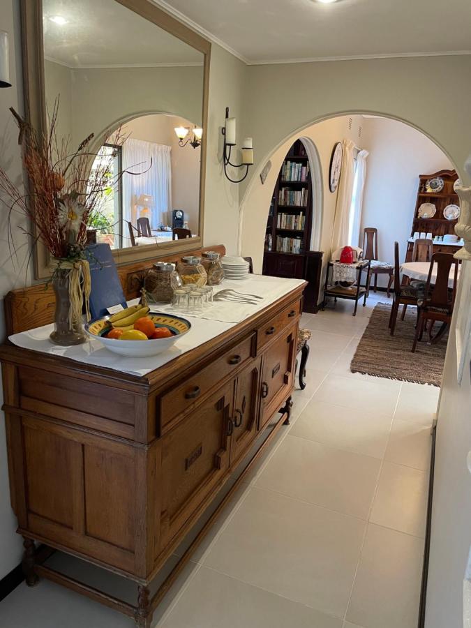 Eden Rose Manor B&B لا ميرسي المظهر الخارجي الصورة
